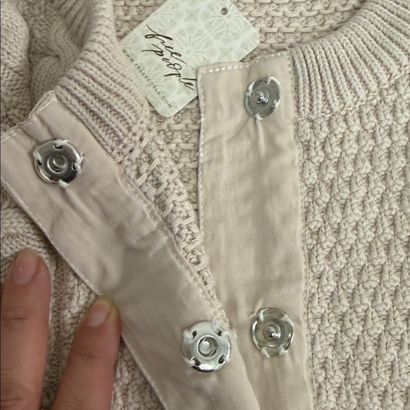 ✨ Free People, We The Free, Heritage Cardigan Sweater — Women’s Size L | NWT ✨ - Picture 8 of 9